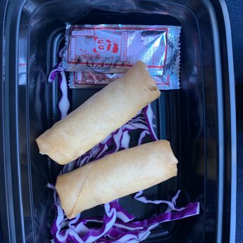 Phu Chen Kitchen - Veggie egg rolls - Dim Sum Near Me - Fontana, California