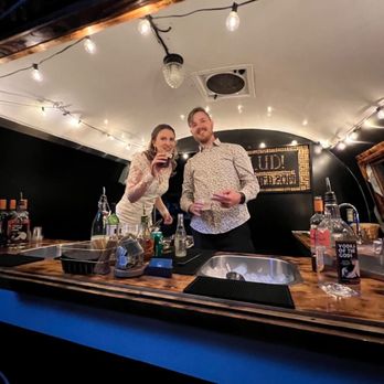 Little Boozy Mobile Bar Co - Bartenders Near Me