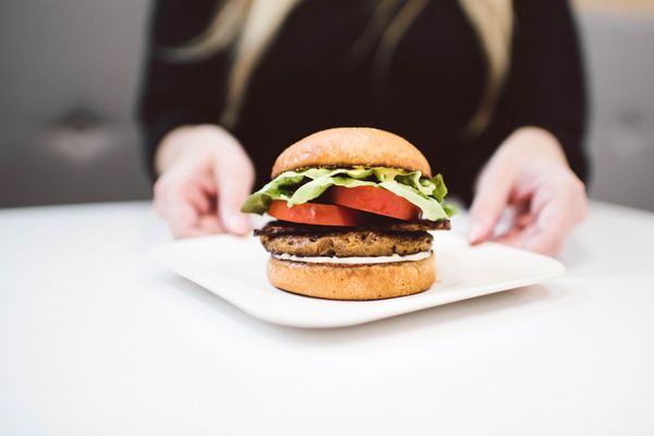 Next Level Burger Roosevelt by null