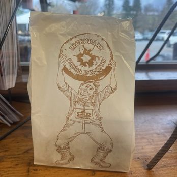 Cold Hollow Cider Mill - Donuts Near Me - Waterbury Center, Vermont Cold Hollow Cider Mill - Donuts Near Me - Waterbury Center, Vermont