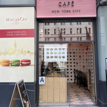 Macaron Cafe - Cafes Near Me - New York, New York