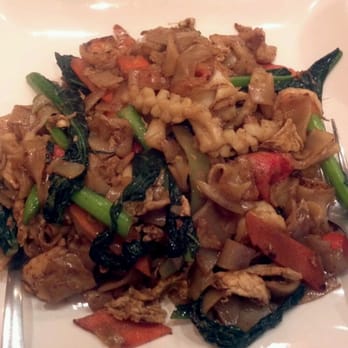 Rolling Wok - Pad sah ew - Chinese Near Me - Des Moines, Iowa Rolling Wok - Pad sah ew - Chinese Near Me - Des Moines, Iowa