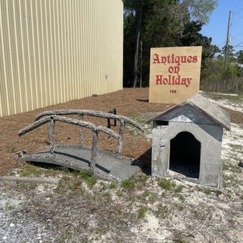Antiques On Holiday - Antiques Near Me - Miramar Beach, Florida Antiques On Holiday - Antiques Near Me - Miramar Beach, Florida