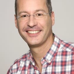 Dirk Stolley - Dr. Dirk Stolley