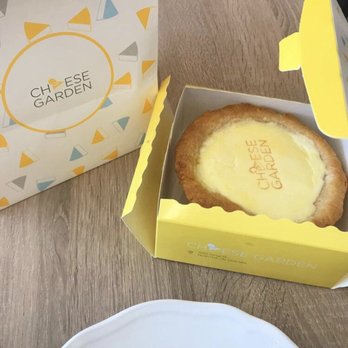 Cheese Garden - Custom Cakes Near Me - Toronto, Ontario