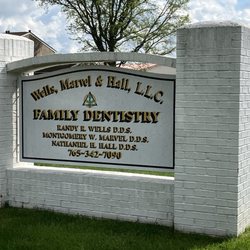 Wells Marvel Family Dentistry - Signage