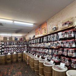 The Beef Jerky Experience - Different jerkies to choose from