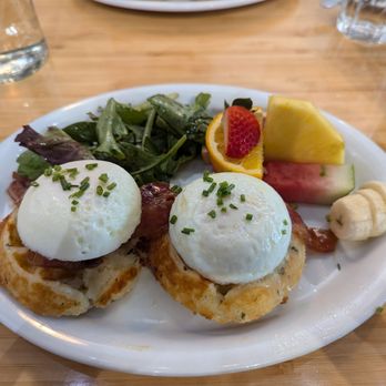Starving Artist Waffles & Espresso - Breakfast & Brunch Near Me - Markham, Ontario Starving Artist Waffles & Espresso - Breakfast & Brunch Near Me - Markham, Ontario