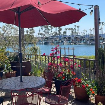 Calypso Cafe - Seating area outside of the cafe. - Breakfast & Brunch Near Me - Coronado, California Calypso Cafe - Seating area outside of the cafe. - Breakfast & Brunch Near Me - Coronado, California