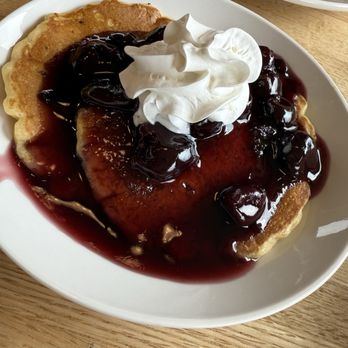 The Cottage - Black cherry pancakes - American Near Me - Traverse City, Michigan The Cottage - Black cherry pancakes - American Near Me - Traverse City, Michigan