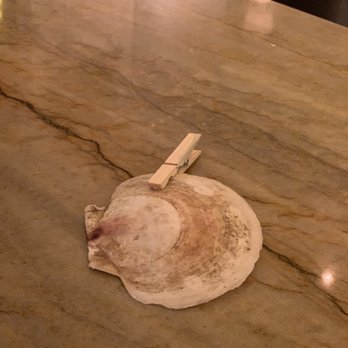Montréal Plaza - A cute seashell where the bill comes in :') - Canadian (New) Near Me - Montreal, Quebec