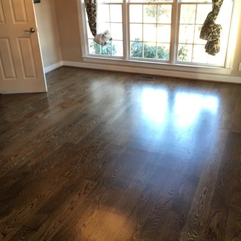 Watkins Decorating - a hardwood floor in a home - Interior Design Near Me - Franklin, Tennessee Watkins Decorating - a hardwood floor in a home - Interior Design Near Me - Franklin, Tennessee