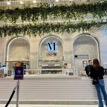 Lady M Cake Boutique - Bakeries Near Me - Las Vegas, Nevada