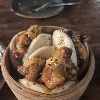Brighton Bodega - KOREAN FRIED CAULIFLOWER steam buns - Cocktail Bars Near Me - Brighton, Massachusetts