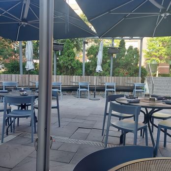 Gunther & Co - Outside - Seafood Near Me - Baltimore, Maryland