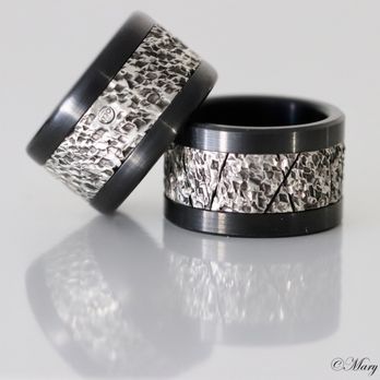 Mood Store - Los Angeles - Base black large, argent Rock.mary - Accessories Near Me - Los Angeles, California Mood Store - Los Angeles - Base black large, argent Rock.mary - Accessories Near Me - Los Angeles, California
