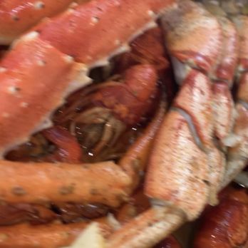 Live Crawfish & Seafood - I snapped instead of taking a photo. I wish I could have posted the video. - Seafood Near Me - Richmond, Virginia