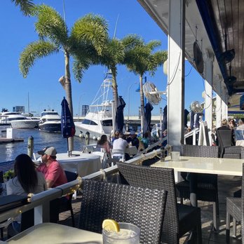 Sailor's Return Restaurant - Seafood Near Me - Stuart, Florida