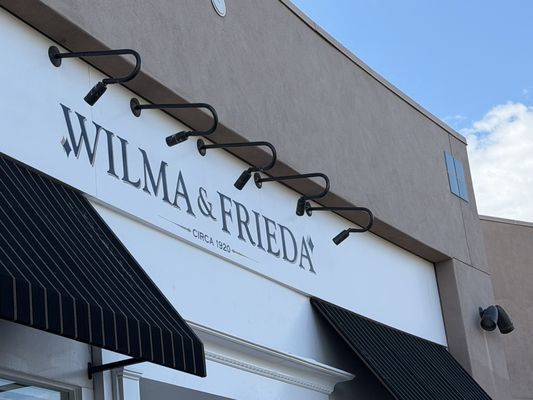 Wilma & Frieda's Cafe by null