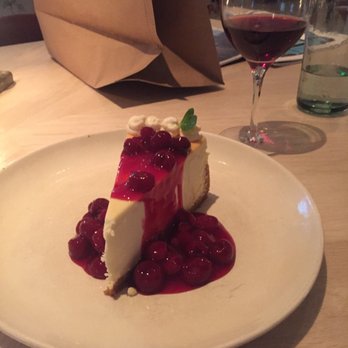 Bottiglia - Cheesecake.  I ate the gnocchi too fast to get a pic!!! - Italian Near Me - Henderson, Nevada