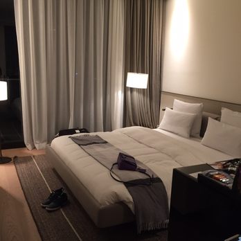 Roomers - Standard room. - Hotels Near Me - Baden-Baden, BW