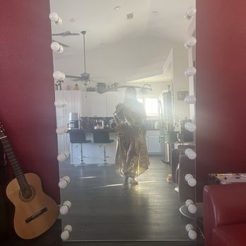 The Vanity Store LV - Mirror - Furniture Stores Near Me - Las Vegas, Nevada