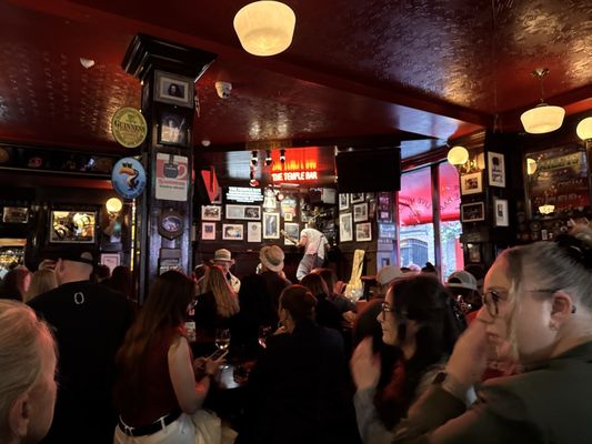 The Temple Bar Pub by null
