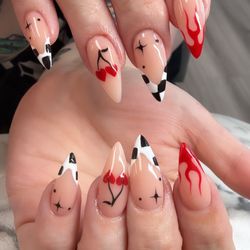 A.M Nail Lounge