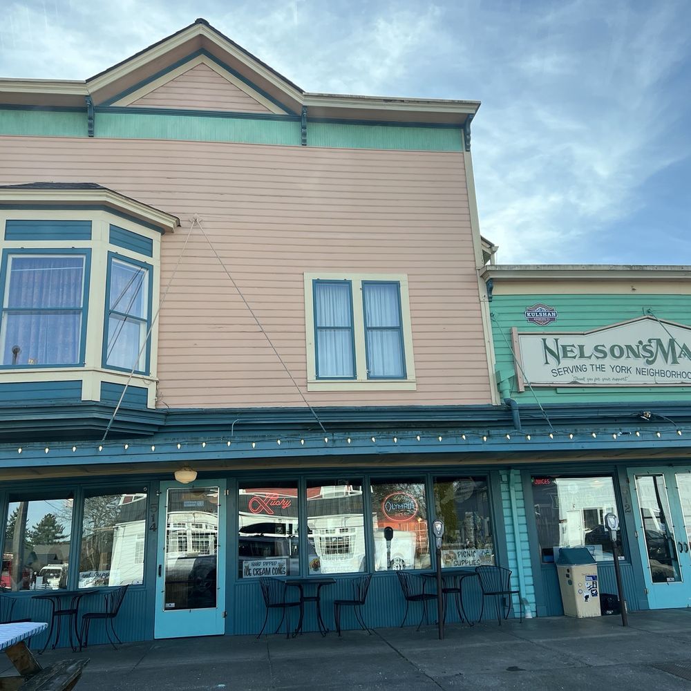 Nelson’s Market - Outside of the market and breakfast diner. - Breakfast & Brunch Near Me - Bellingham, Washington Nelson’s Market - Outside of the market and breakfast diner. - Breakfast & Brunch Near Me - Bellingham, Washington