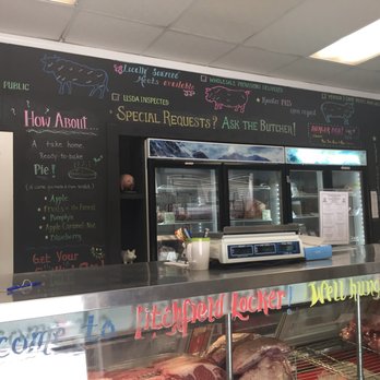 Litchfield Locker - a display of meat in a butcher shop - Meat Shops Near Me - Litchfield, Connecticut