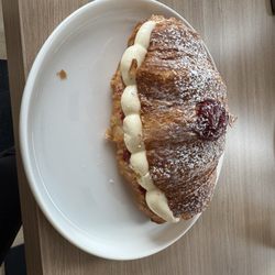 SOL Bakehouse - Raspberry mascarpone