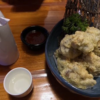 Sushido - Karaage chicken with spicy sweet and sour sauce- YUM! - Sushi Bars Near Me - Tacoma, Washington