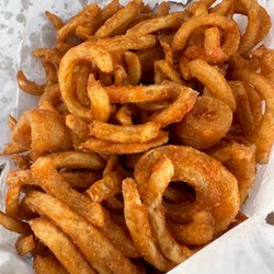 Perrys Cafe and Beach Rentals - Curly fries are solid!