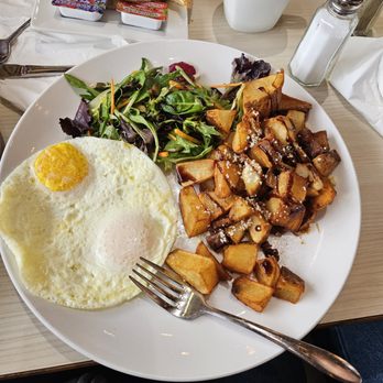 Blissful Bites & Brunch - Eggs and homefries - Breakfast & Brunch Near Me - Rothschild, Wisconsin Blissful Bites & Brunch - Eggs and homefries - Breakfast & Brunch Near Me - Rothschild, Wisconsin