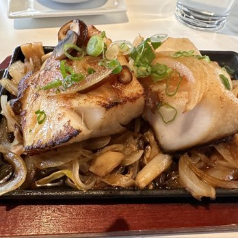 Seabutter - Sizzling black cod with mixed mushrooms and onion ($26). Delicious, although next time will try the Chilean sea bass instead - Japanese Near Me - Westlake Village, California