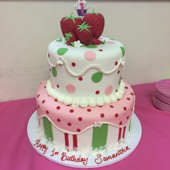Skiff's Cakes - Beautiful cake, heard a few people saying "don't cut it!" Haha. Thank you, Skiff's Cakes! - Bakeries Near Me - Simi Valley, California Skiff's Cakes - Beautiful cake, heard a few people saying "don't cut it!" Haha. Thank you, Skiff's Cakes! - Bakeries Near Me - Simi Valley, California