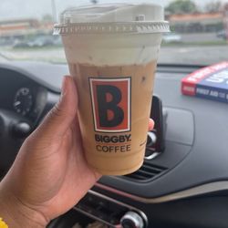 BIGGBY COFFEE - White chocolate cold brew with sweet foam