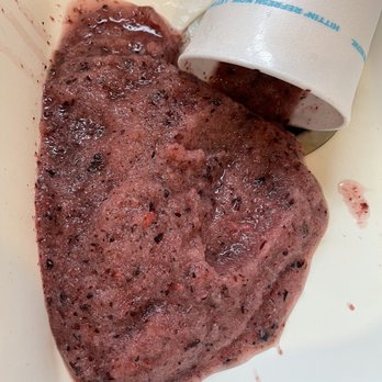 Tropical Smoothie Cafe - Ice chunk smoothie that isn't even drinkable through a straw - Juice Bars & Smoothies Near Me - Raleigh, North Carolina Tropical Smoothie Cafe - Ice chunk smoothie that isn't even drinkable through a straw - Juice Bars & Smoothies Near Me - Raleigh, North Carolina