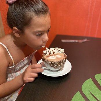 Borin Crepa - Hoy chocolate - Creperies Near Me - Fajardo, Puerto Rico