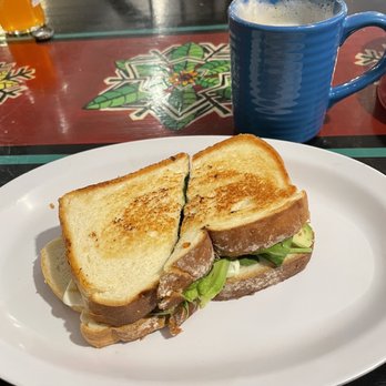 Green Goddess Cafe - Breakfast & Brunch Near Me - Stowe, Vermont