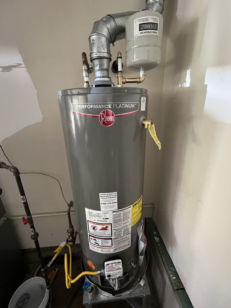 Slide of H&R Plumbing