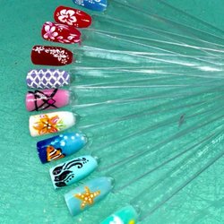Happy Nails
