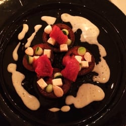 Fleur de Sel - Tomates negros de crimea con queso feta de cabra