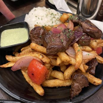 SUP Noodle Bar - Irvine - Filet Mignon Lomo Saltado - Vietnamese Near Me - Irvine, California SUP Noodle Bar - Irvine - Filet Mignon Lomo Saltado - Vietnamese Near Me - Irvine, California