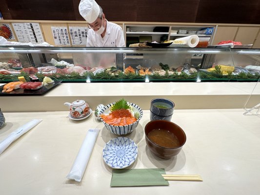 Toyosu Wholesale Fish Market by null