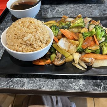 Fuku Japanese Grill - hibachi vegetable - Sushi Bars Near Me - Gainesville, Texas