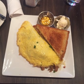 Teaspoon - The three little pigs omelet. - Breakfast & Brunch Near Me - Tucson, Arizona Teaspoon - The three little pigs omelet. - Breakfast & Brunch Near Me - Tucson, Arizona