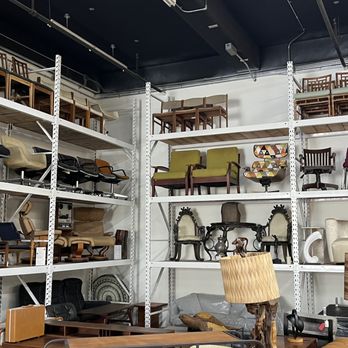 Vntg - This is a ton of eye candy! - Furniture Stores Near Me - Honolulu, Hawaii