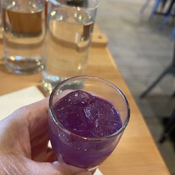 Manon - Thai Near Me - Fullerton, California