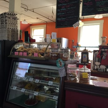 Moon Dog Cafe - Deli case - Soup Near Me - Bellows Falls, Vermont Moon Dog Cafe - Deli case - Soup Near Me - Bellows Falls, Vermont